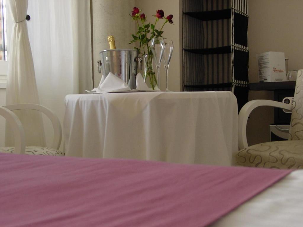 L'Armateur Hotel Moissac Ngoại thất bức ảnh